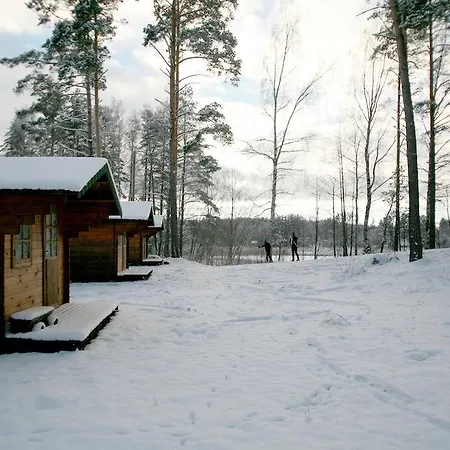Hirvemae Puhkekeskus Värska