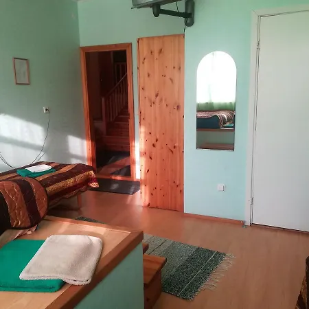 Hirvemae Puhkekeskus Park za odmor